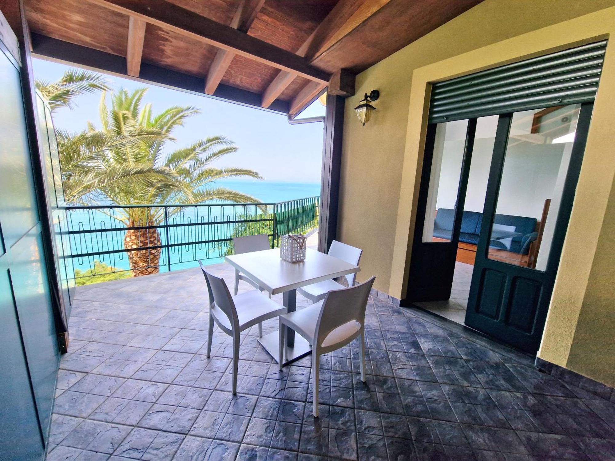 Villa Anita Apartments Capo dʼOrlando Rum bild
